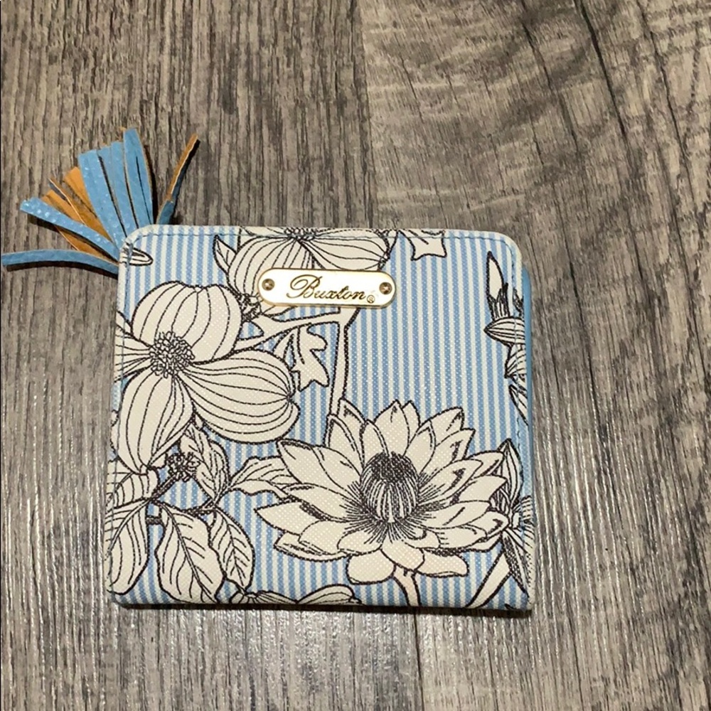 Buxton floral wallet